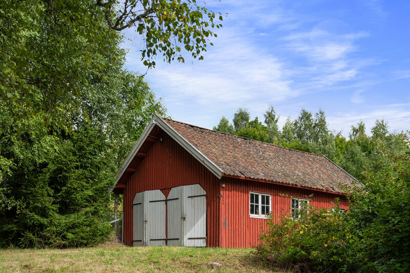 Garasjen er oppmålt til 52 kvm BRA-e.